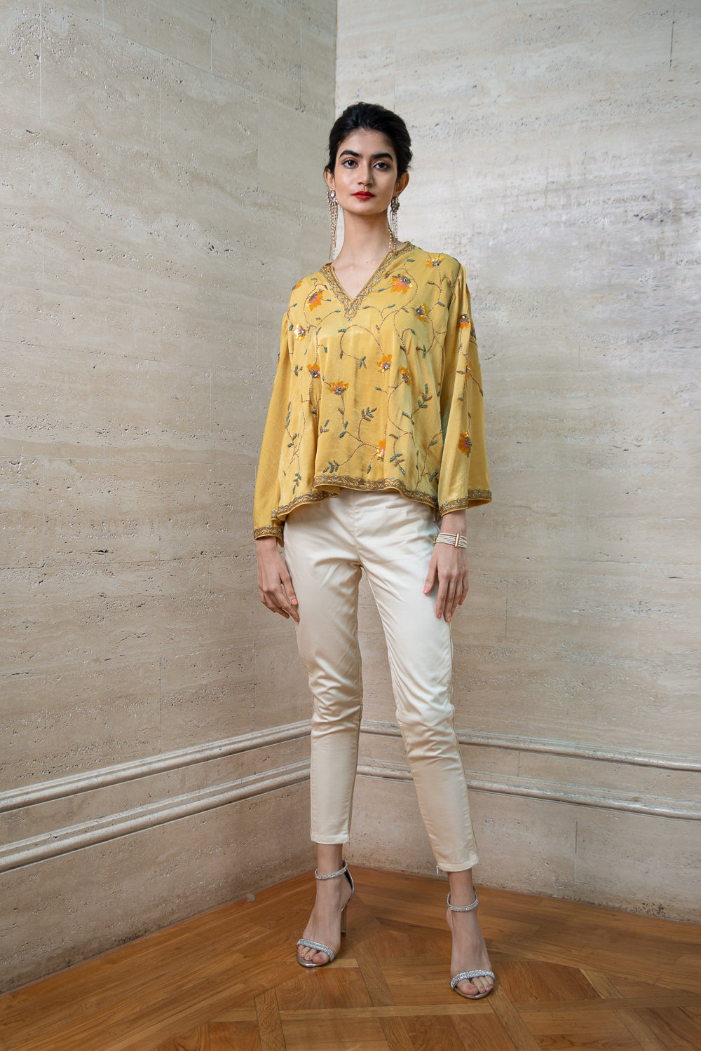 Yellow Top ( only Top )